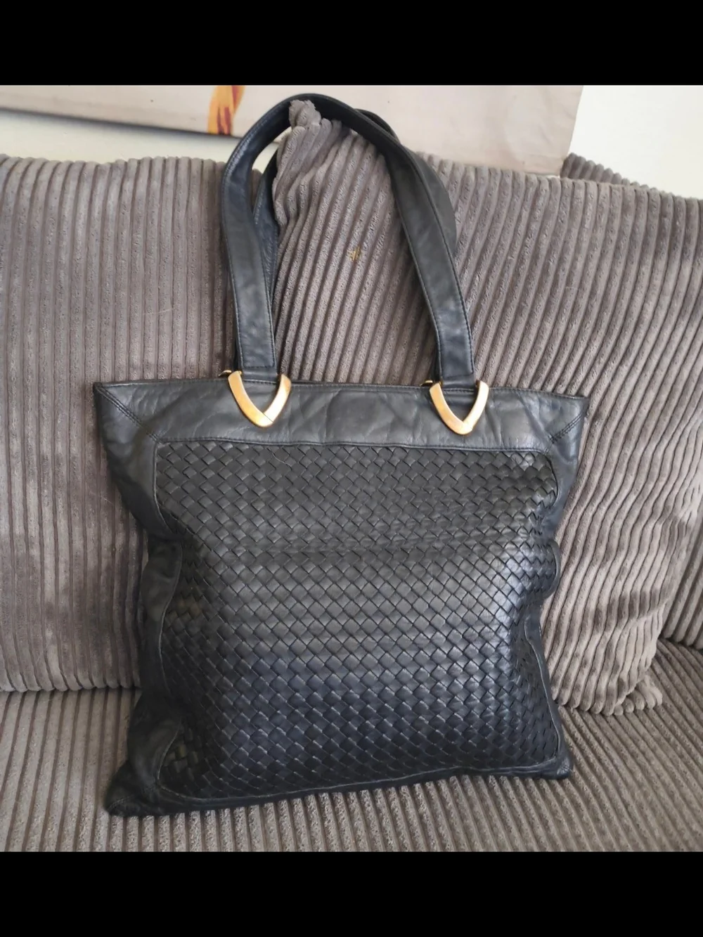 Classic Vintage Black Genuine Leather Woven Intrecciato Large Slouchy L Tote Bag